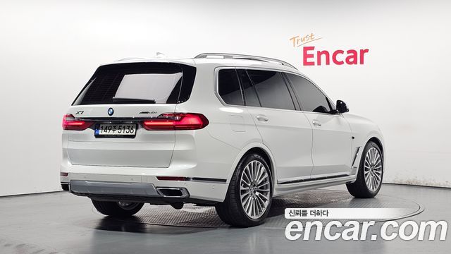 BMW X7 xDrive 40i Design Pure Excellence 6-Seater