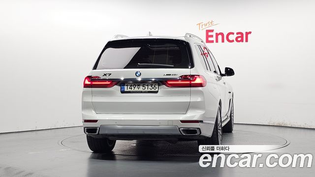 BMW X7 xDrive 40i Design Pure Excellence 6-Seater