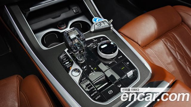 BMW X7 xDrive 40i Design Pure Excellence 6-Seater