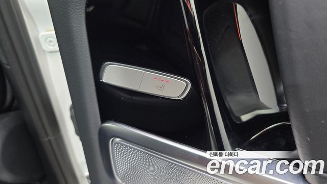 Mercedes-Benz G-Class AMG G63