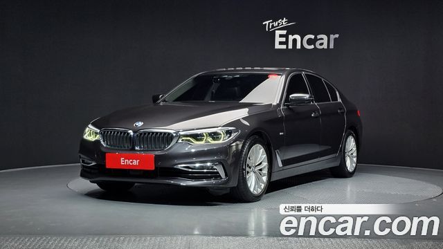 BMW 5-Series 520d xDrive Luxury Plus