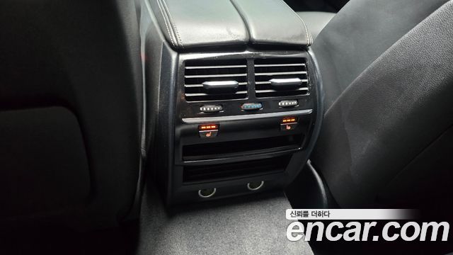 BMW 5-Series 520d xDrive Luxury Plus