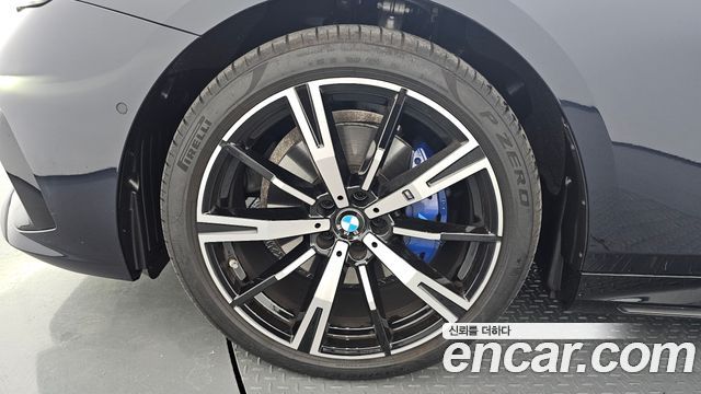 BMW 5-Series 530i xDrive M Sport