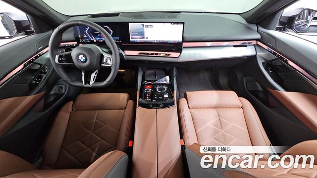 BMW 5-Series 530i xDrive M Sport