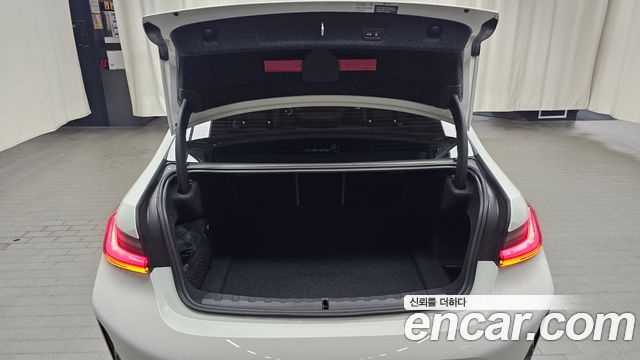 BMW 3-Series 320i M Sport