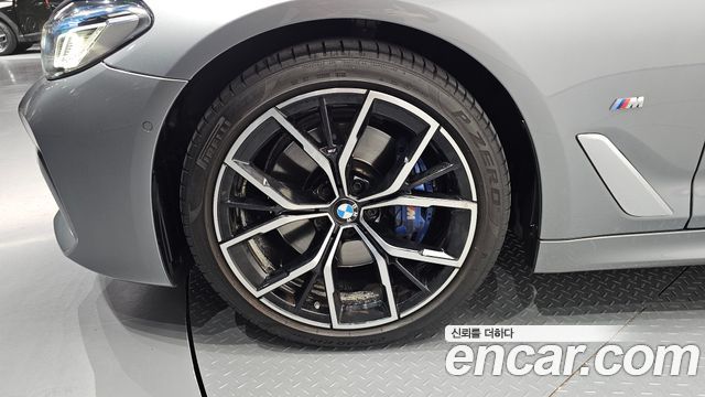 BMW 5-Series 530i M Sport Package