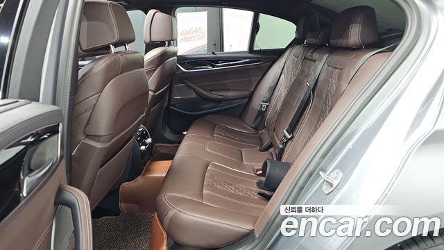 BMW 5-Series 530i M Sport Package