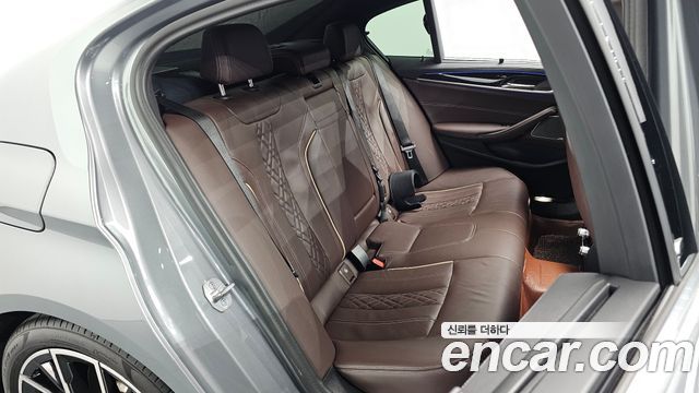 BMW 5-Series 530i M Sport Package