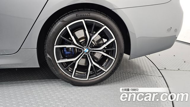 BMW 5-Series 530i M Sport Package