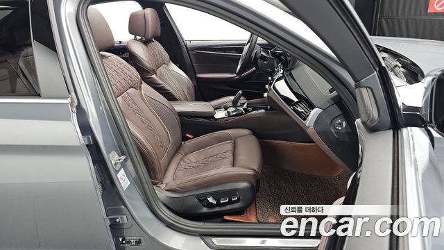 BMW 5-Series 530i M Sport Package