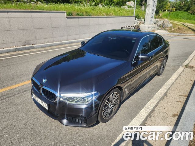 BMW 5-Series 530i M Sport Package Plus