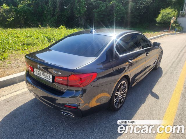 BMW 5-Series 530i M Sport Package Plus