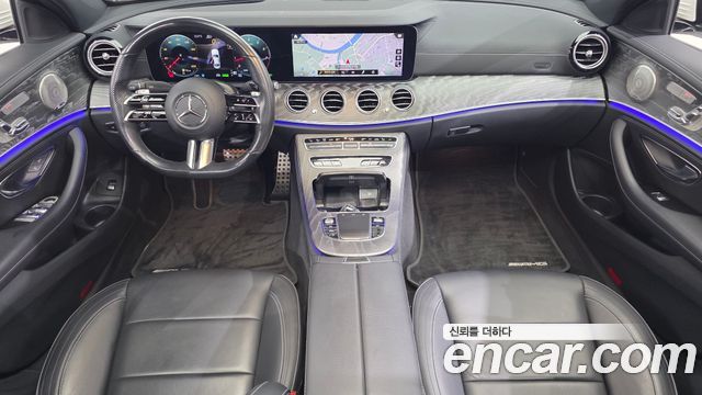Mercedes-Benz E-Class E350 4MATIC AMG Line