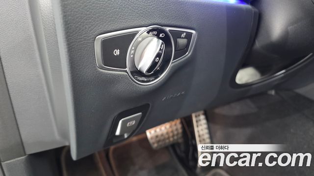 Mercedes-Benz E-Class E350 4MATIC AMG Line