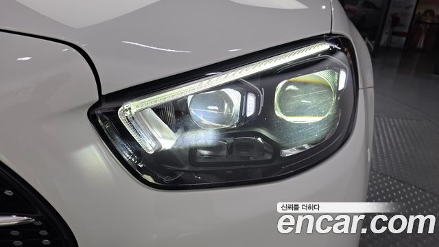 Mercedes-Benz E-Class E350 4MATIC AMG Line