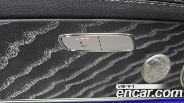 Mercedes-Benz E-Class E350 4MATIC AMG Line