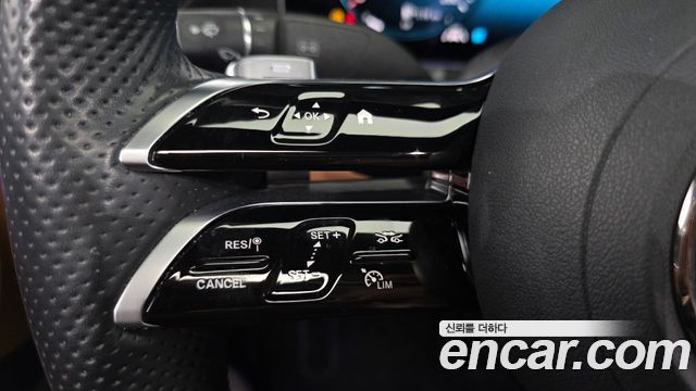 Mercedes-Benz E-Class E350 4MATIC AMG Line