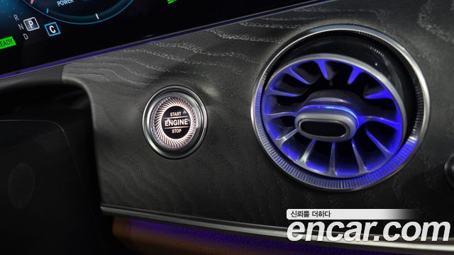 Mercedes-Benz E-Class E350 4MATIC AMG Line