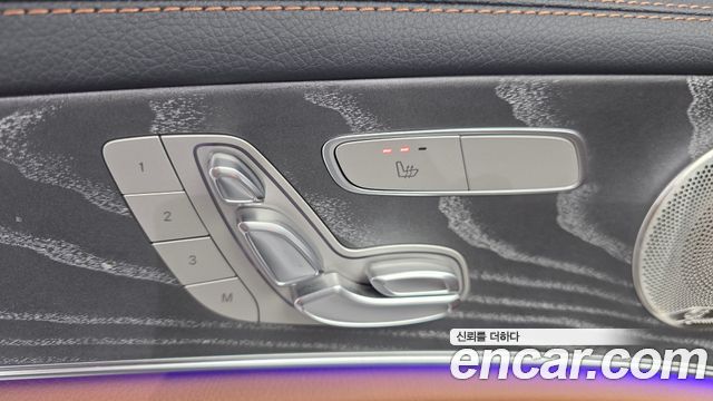 Mercedes-Benz E-Class E350 4MATIC AMG Line