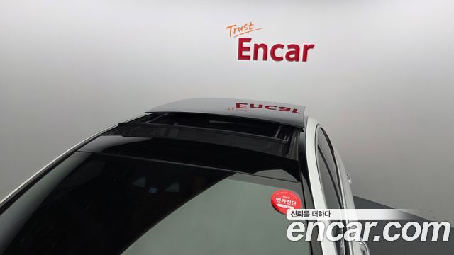 Mercedes-Benz E-Class E350 4MATIC AMG Line
