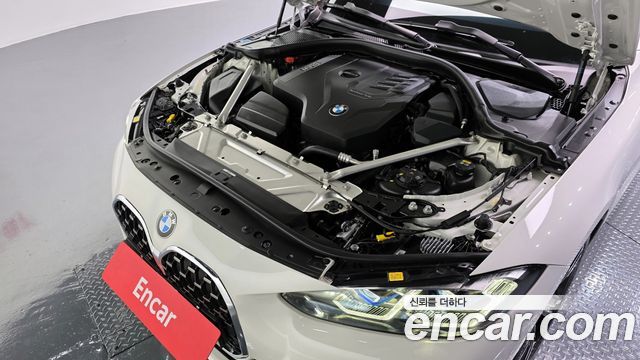 BMW 4-Series 420i M Sport Convertible