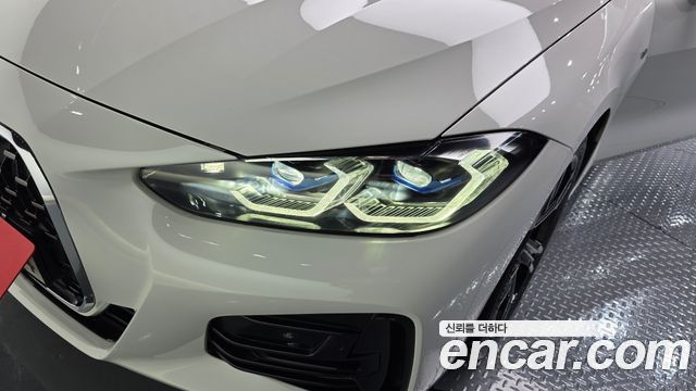 BMW 4-Series 420i M Sport Convertible