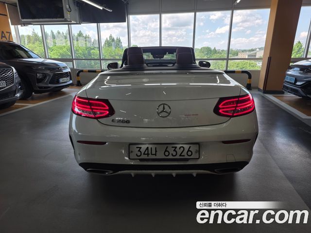 Mercedes-Benz C-Class C200 Cabriolet