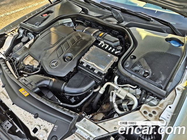 Mercedes-Benz E-Class E220d Cabriolet