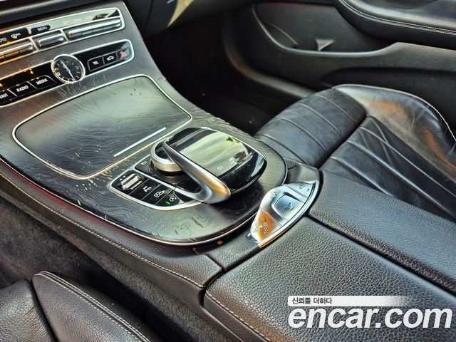 Mercedes-Benz E-Class E220d Cabriolet