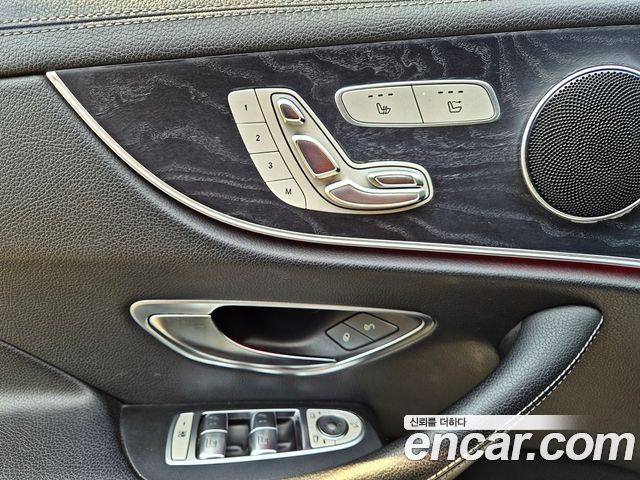 Mercedes-Benz E-Class E220d Cabriolet