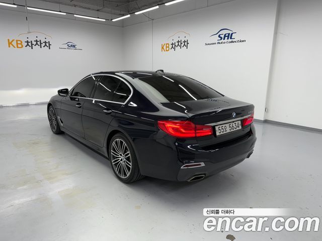 BMW 5-Series 530d M Sport Package