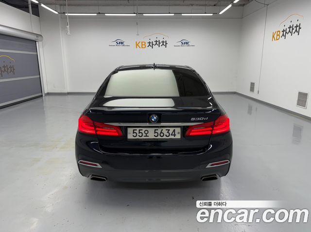 BMW 5-Series 530d M Sport Package