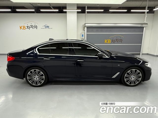 BMW 5-Series 530d M Sport Package