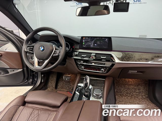BMW 5-Series 530d M Sport Package