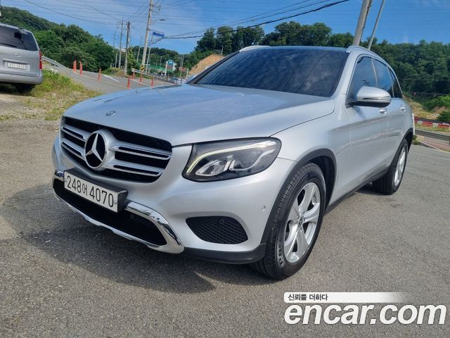 Mercedes-Benz GLC-Class GLC220 d 4MATIC