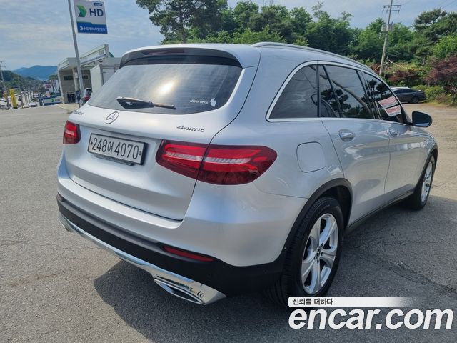 Mercedes-Benz GLC-Class GLC220 d 4MATIC