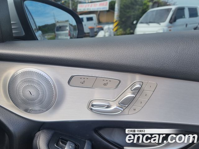Mercedes-Benz GLC-Class GLC220 d 4MATIC