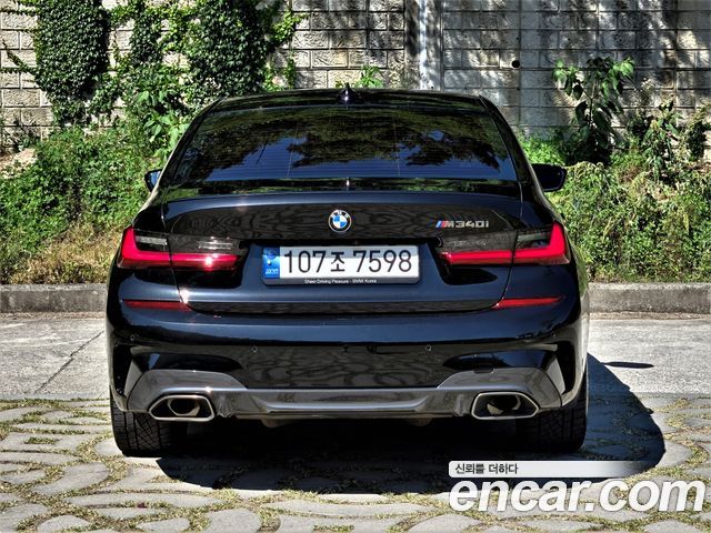 BMW 3-Series M340i