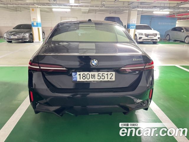 BMW 5-Series 520i M Sport