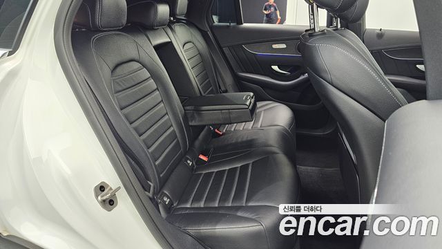 Mercedes-Benz GLC-Class GCL300 4MATIC Coupe