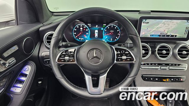 Mercedes-Benz GLC-Class GCL300 4MATIC Coupe