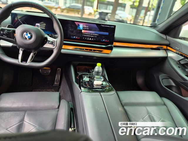 BMW 5-Series 530i xDrive M Sport