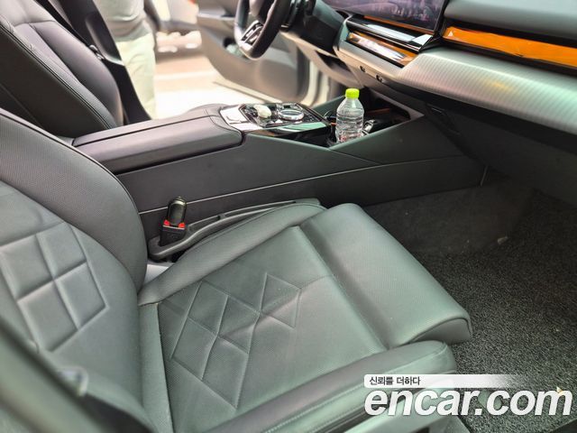 BMW 5-Series 530i xDrive M Sport
