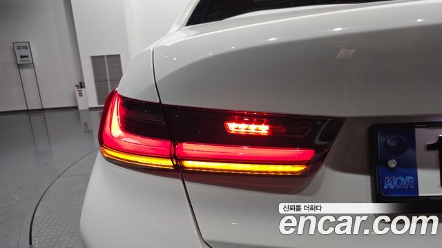 BMW 3-Series 320i M Sport