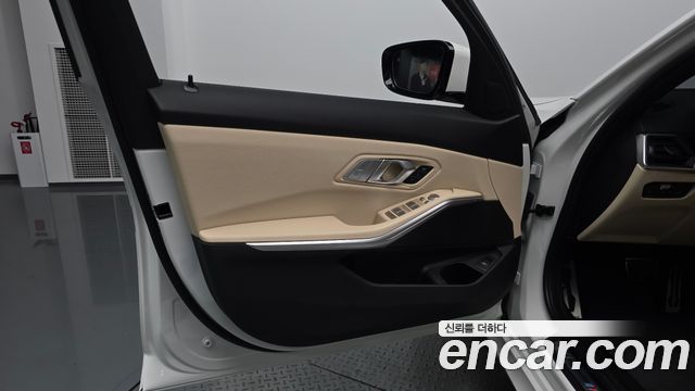 BMW 3-Series 320i M Sport