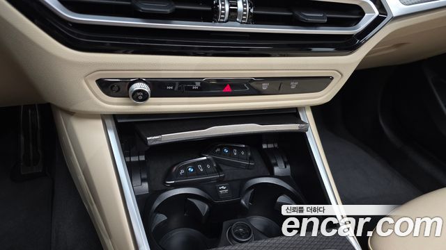 BMW 3-Series 320i M Sport