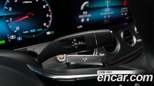 Mercedes-Benz E-Class E350 4MATIC Exclusive