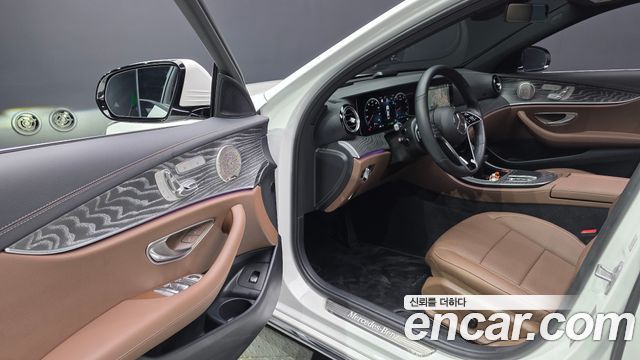 Mercedes-Benz E-Class E350 4MATIC Exclusive