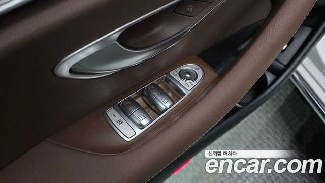 Mercedes-Benz E-Class E350 4MATIC Exclusive