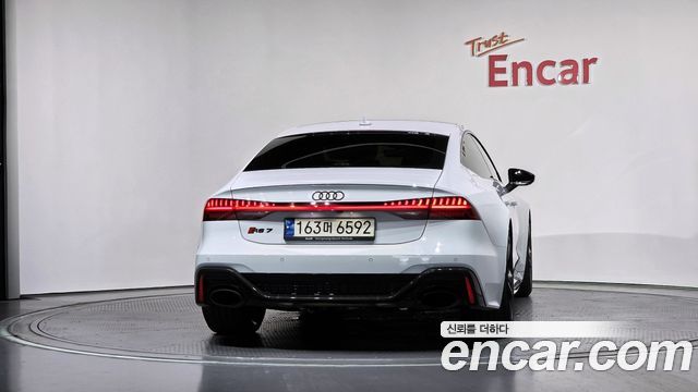 Audi RS7 4.0 TFSI Quattro